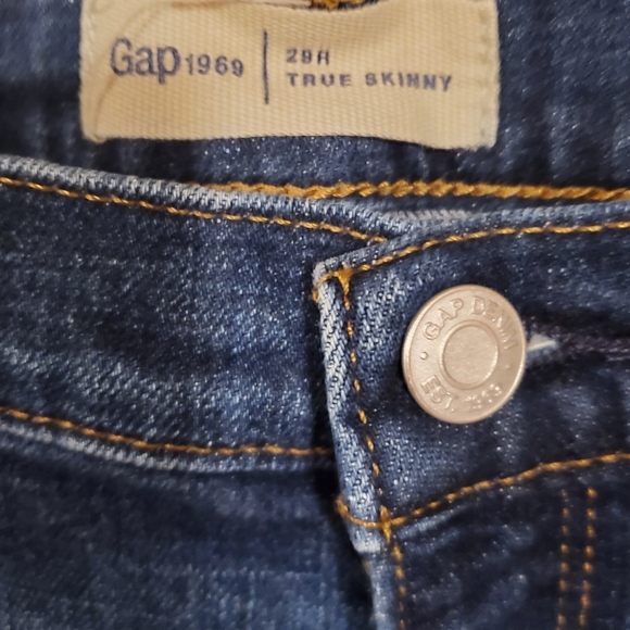 Gap Jeans- true skinny size 29R - Picture 2 of 3